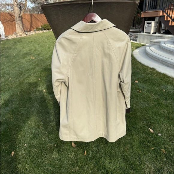 NWT Vintage Italian Leather Trench Coat - Picture 8 of 15